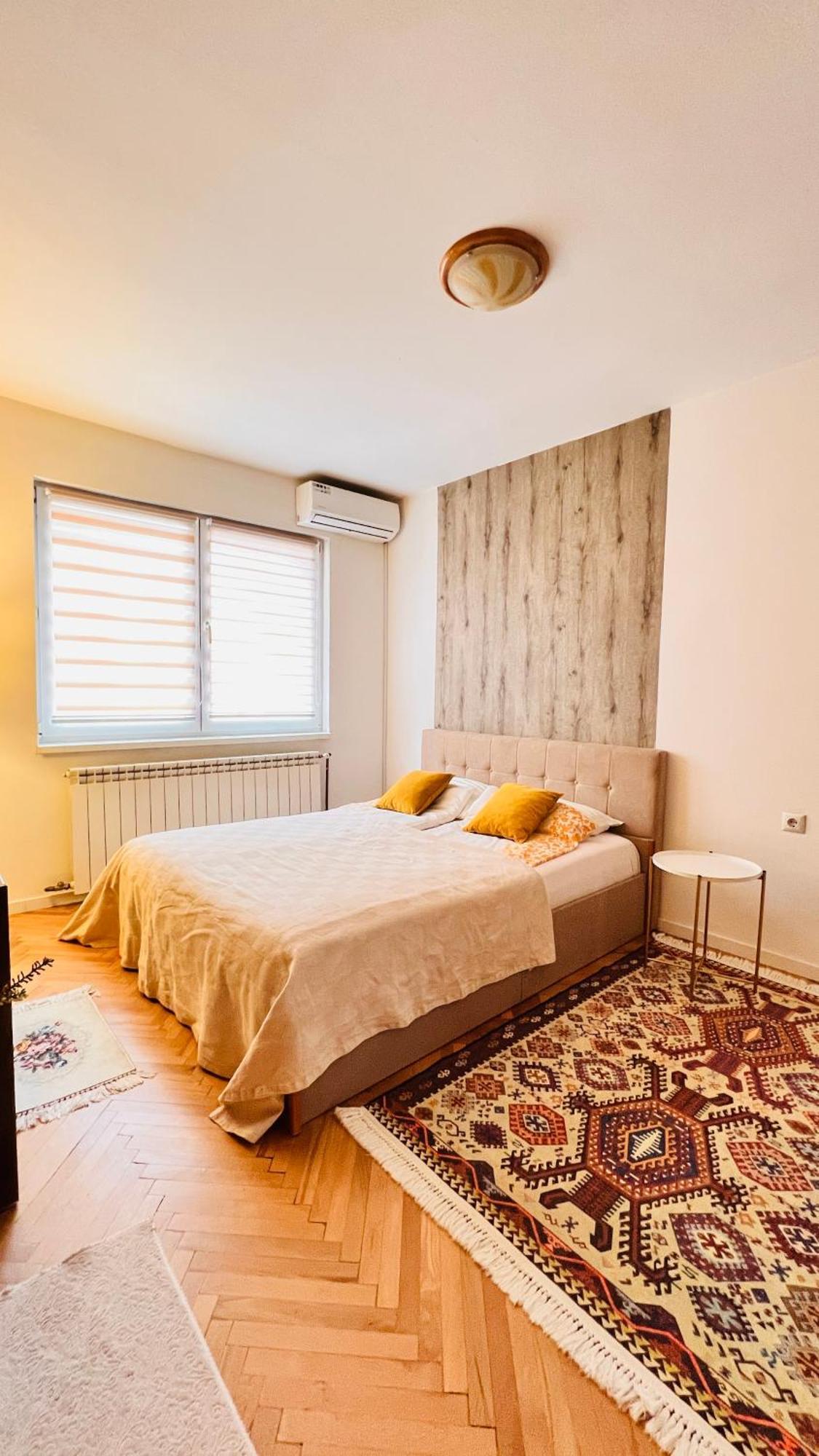 Guest House Bosnian House Hrasnica Buitenkant foto